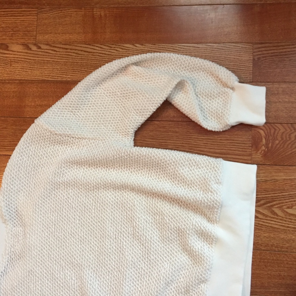 Marine Layer Birds Eye Tanisha Sweatshirt - Picture 14 of 15